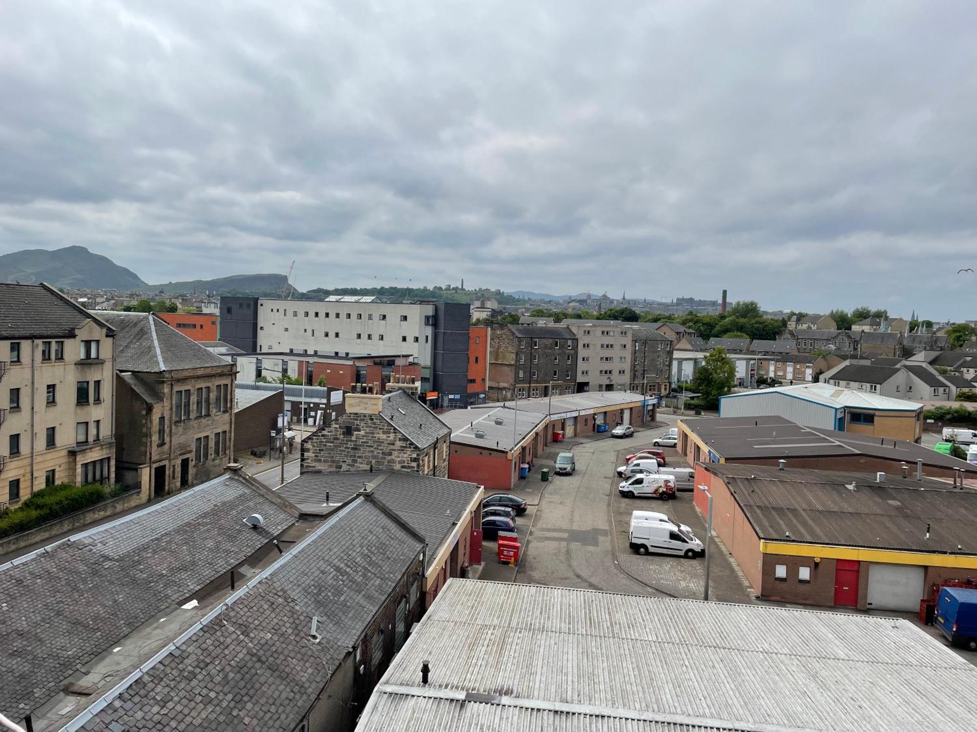 Comfy 2 Bedroom Flat Near Edinburgh City Center Экстерьер фото